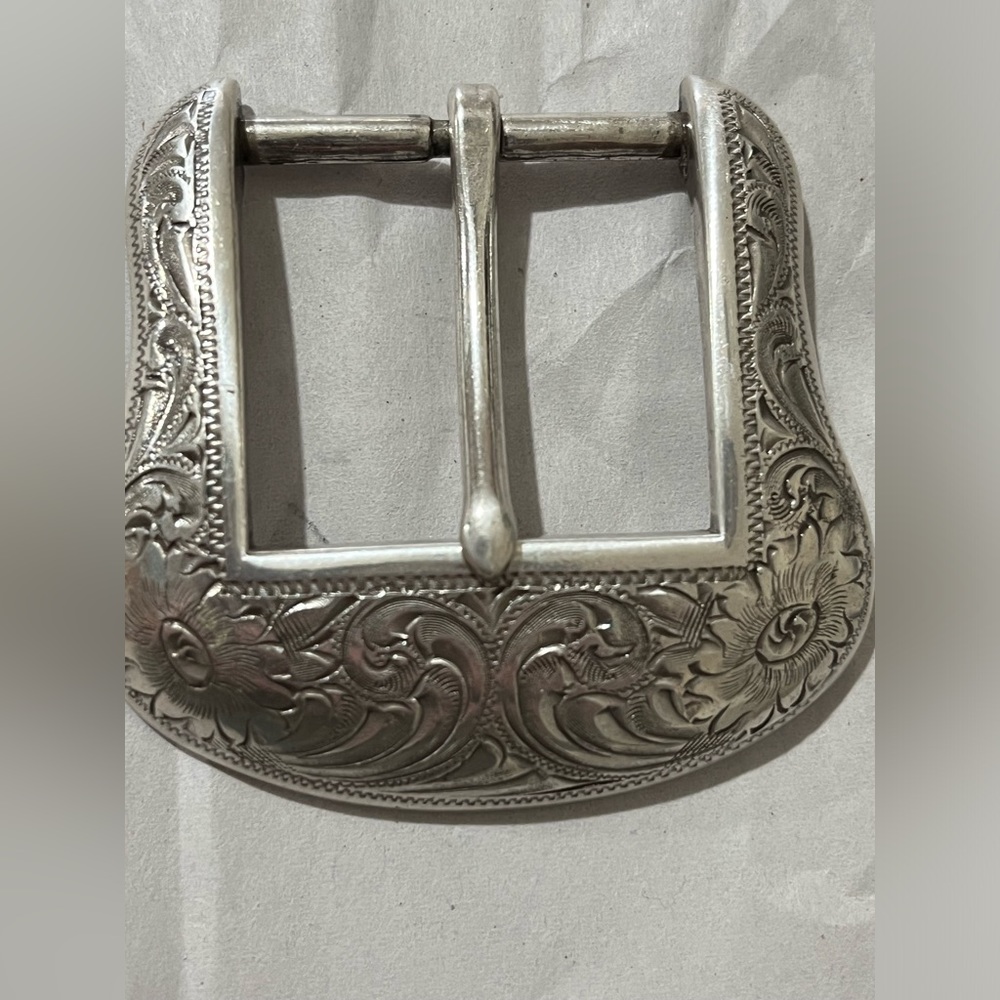 Vintage Roper 1999 Scrolled Floral Flower Carved Antique Style Western Buckle